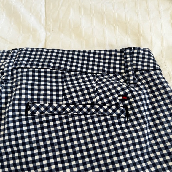 TOMMY HILFIGER | blue & white gingham shorts - Picture 4 of 7